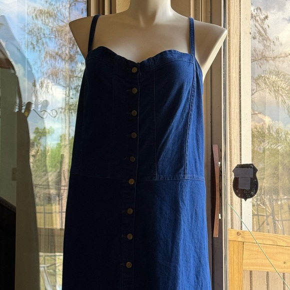 Blue Button-Down Maxi Dress - Picture 3 of 10